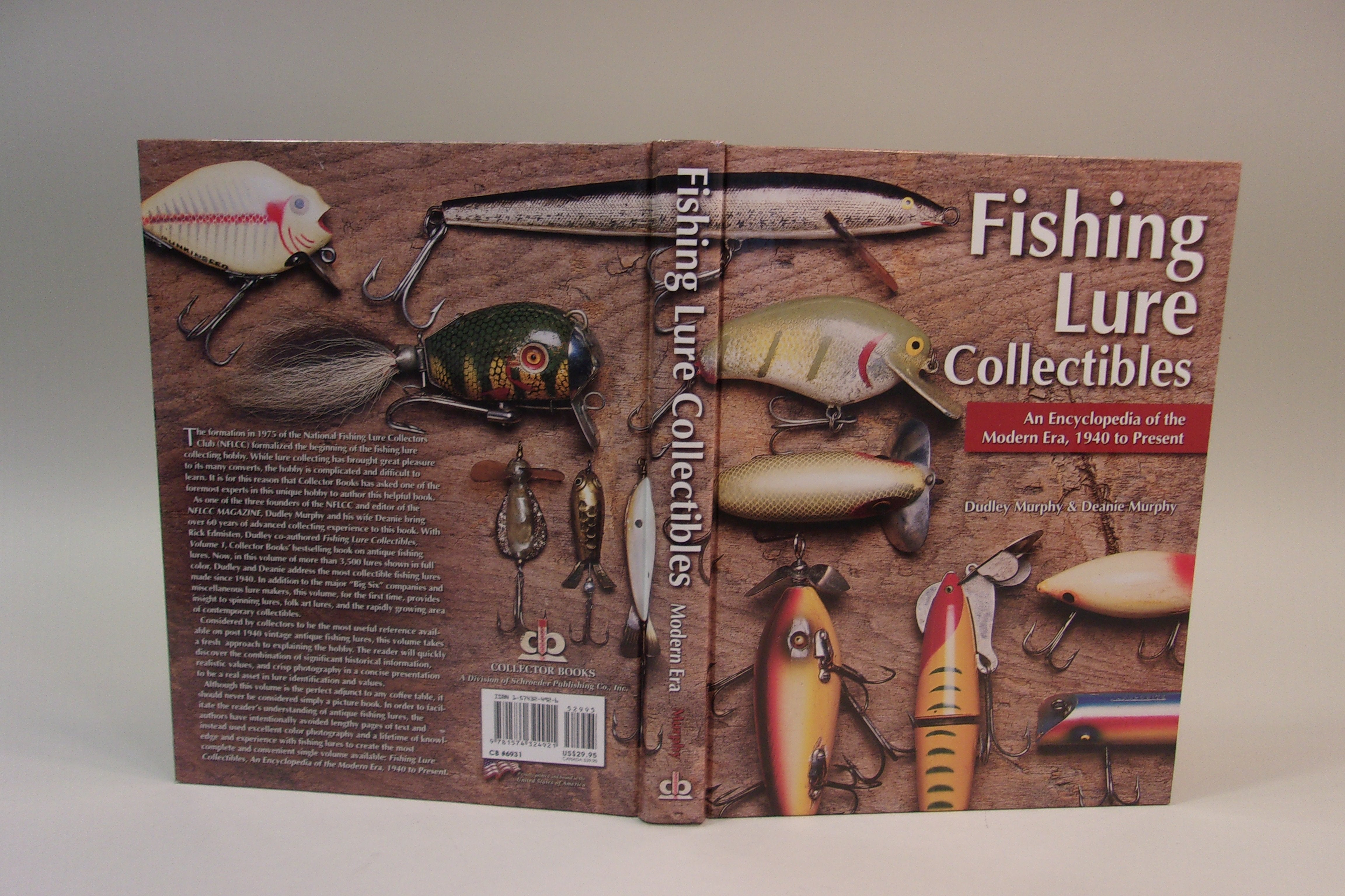 Book : Modern Fishing Lure Collectibles Volume 1 with Values